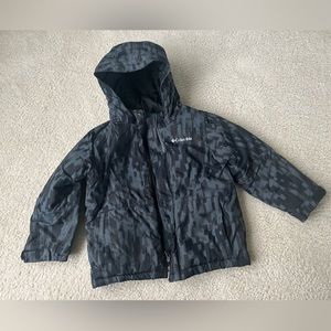 Boys Columbia coat 4T